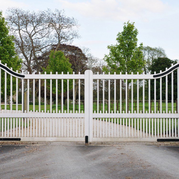Garage door and gate services in Plano, TX